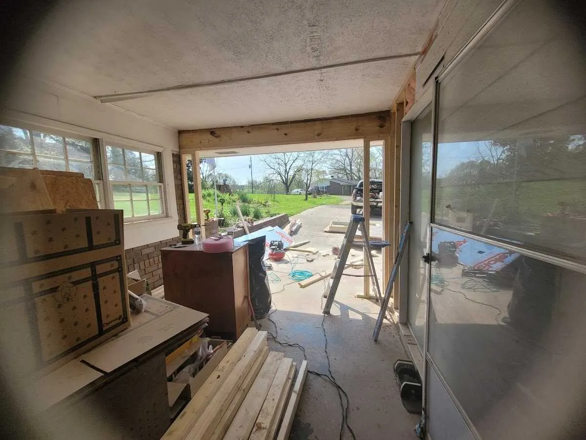 Air movers and dehumidifier for Drying & Dehumidification in Layton